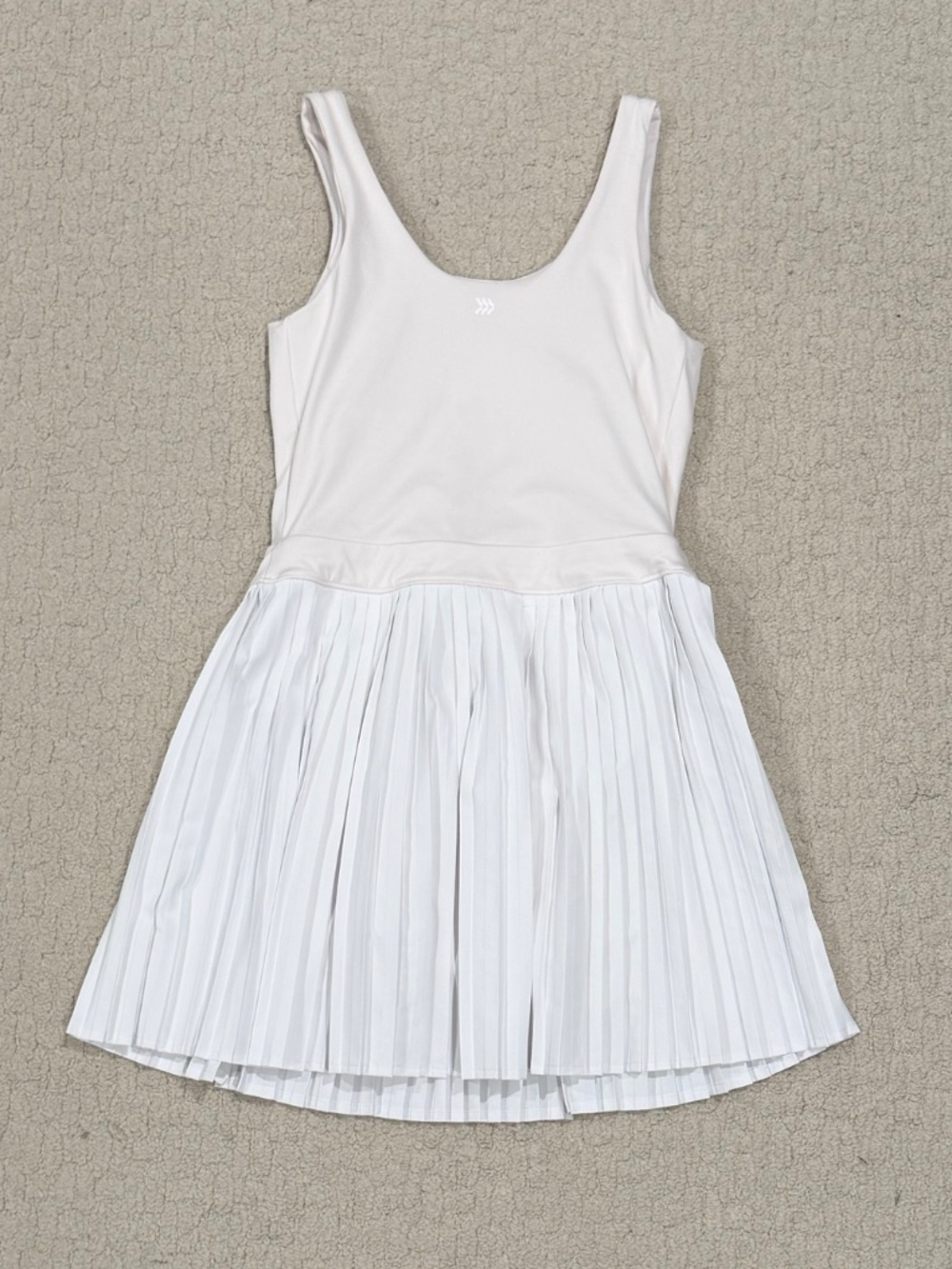 All In Motion Pleated Tennis Dress Size Small - Picture 5 of 13